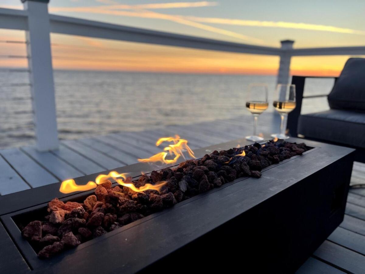 Private Waterfront Beach House With Fire-Pit Ocean Springs Eksteriør billede